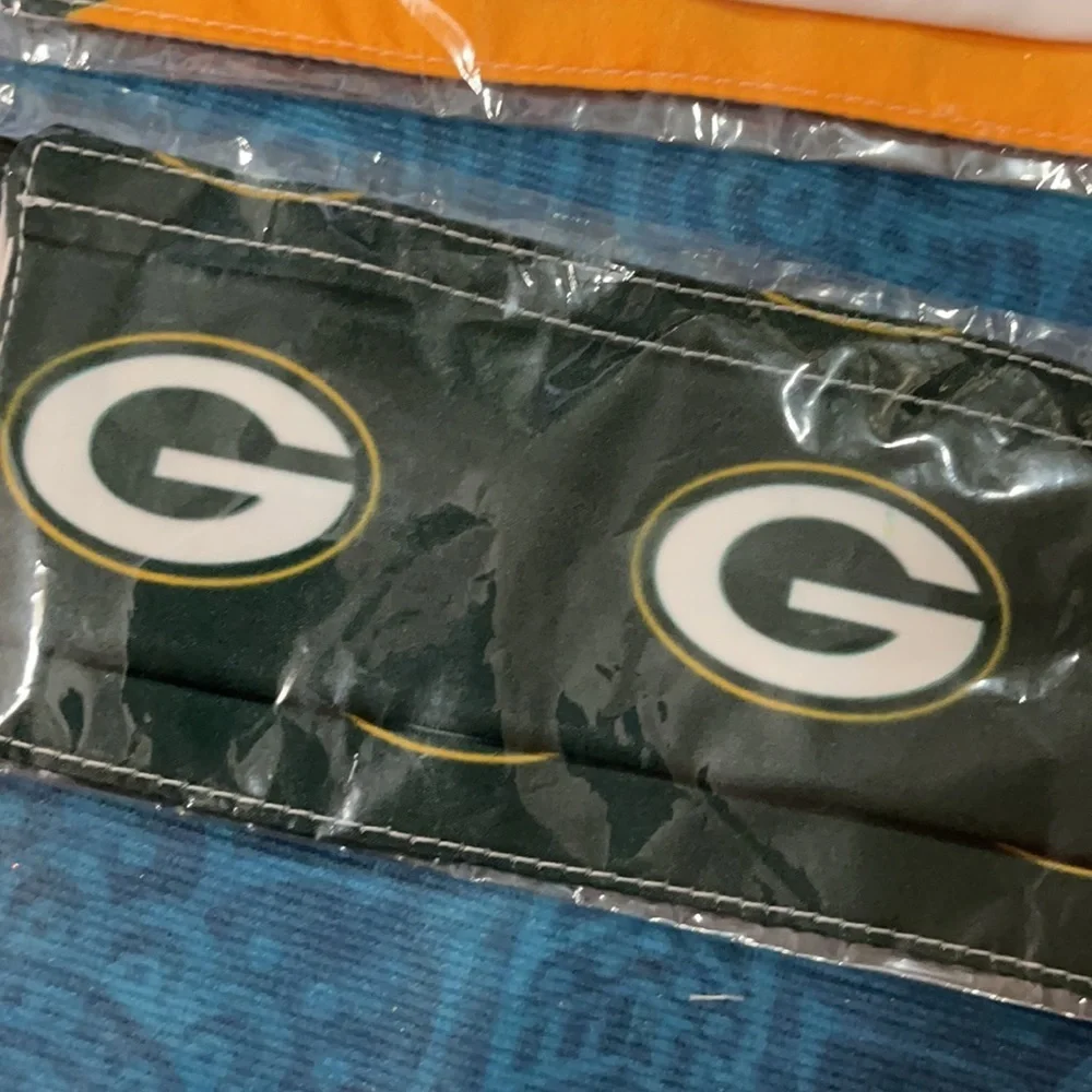 6/$20 New set/2 Green Bay Packers face masks